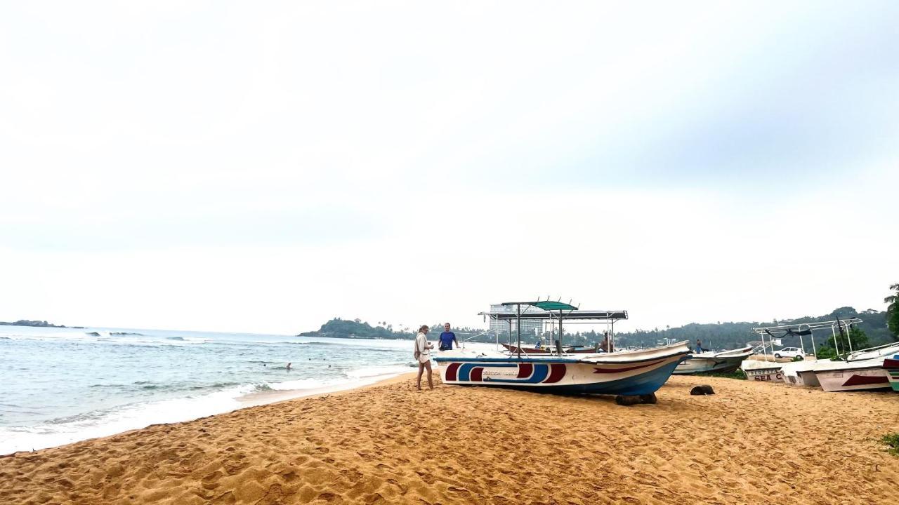 Villa Gesandi Unawatuna Exteriör bild